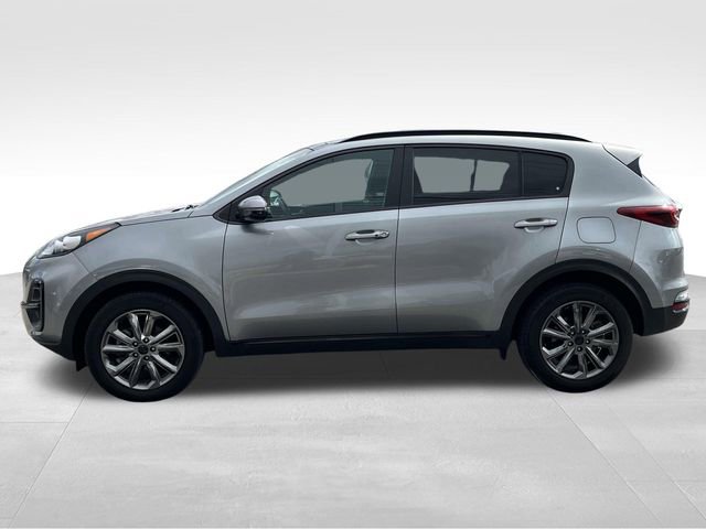 Used 2022 Kia Sportage Nightfall Edition w/ Nighfall AWD Premium Package image 5