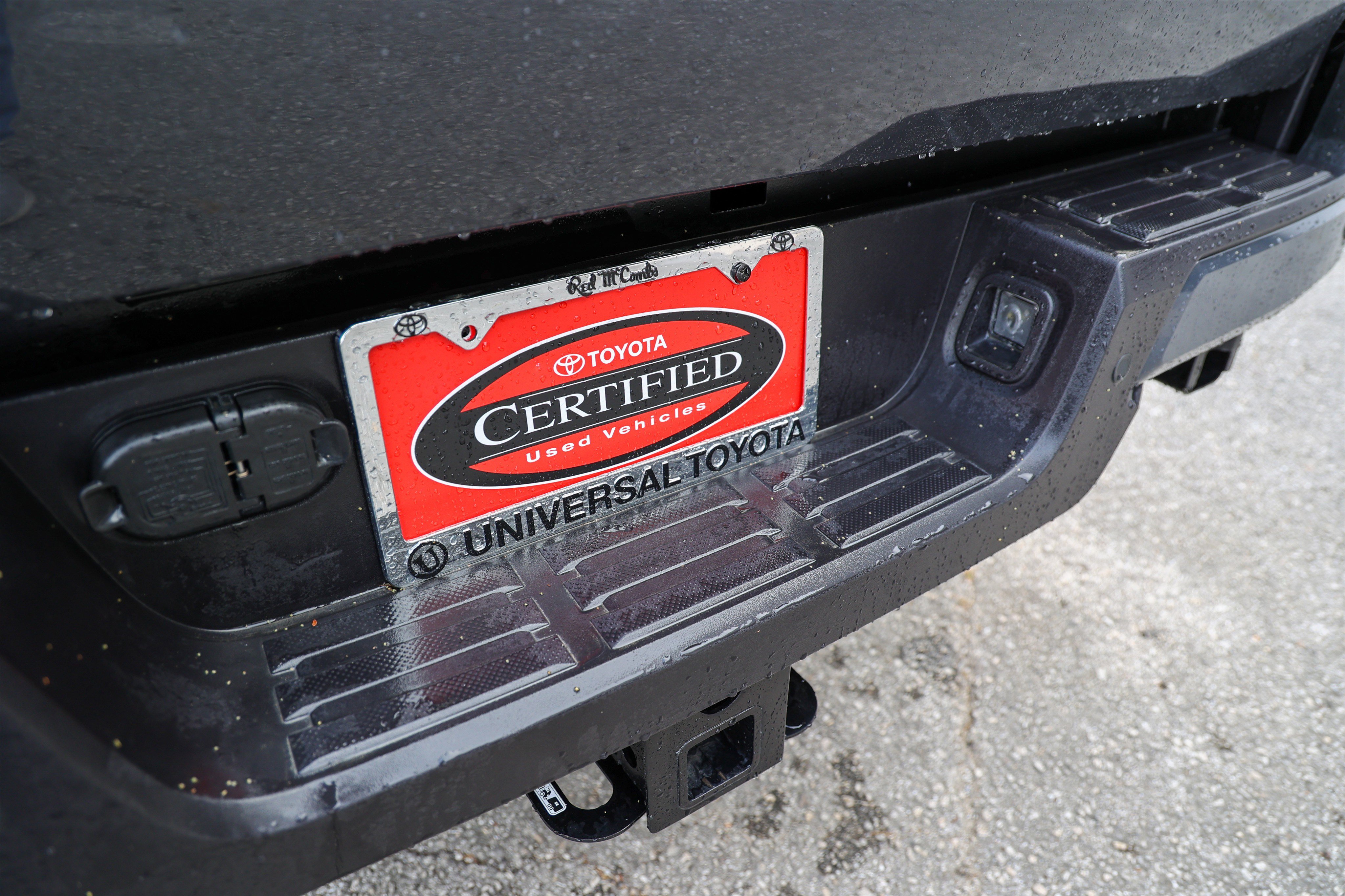 Certified 2025 Toyota Tacoma SR5 w/ SR5 Upgrade Package AWD/4WD image 16