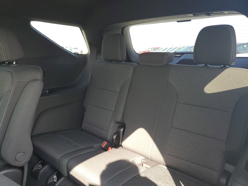 New 2026 Chevrolet Traverse LT w/ Driver Confidence Package image 14