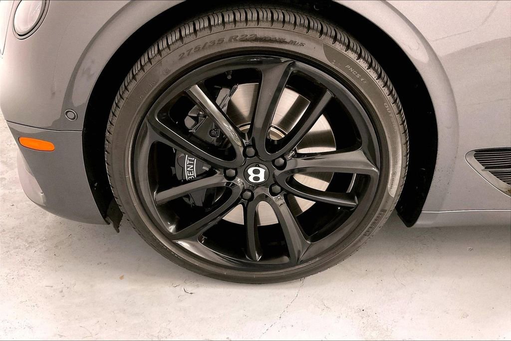 Used 2021 Bentley Continental GT V8 AWD/4WD image 17