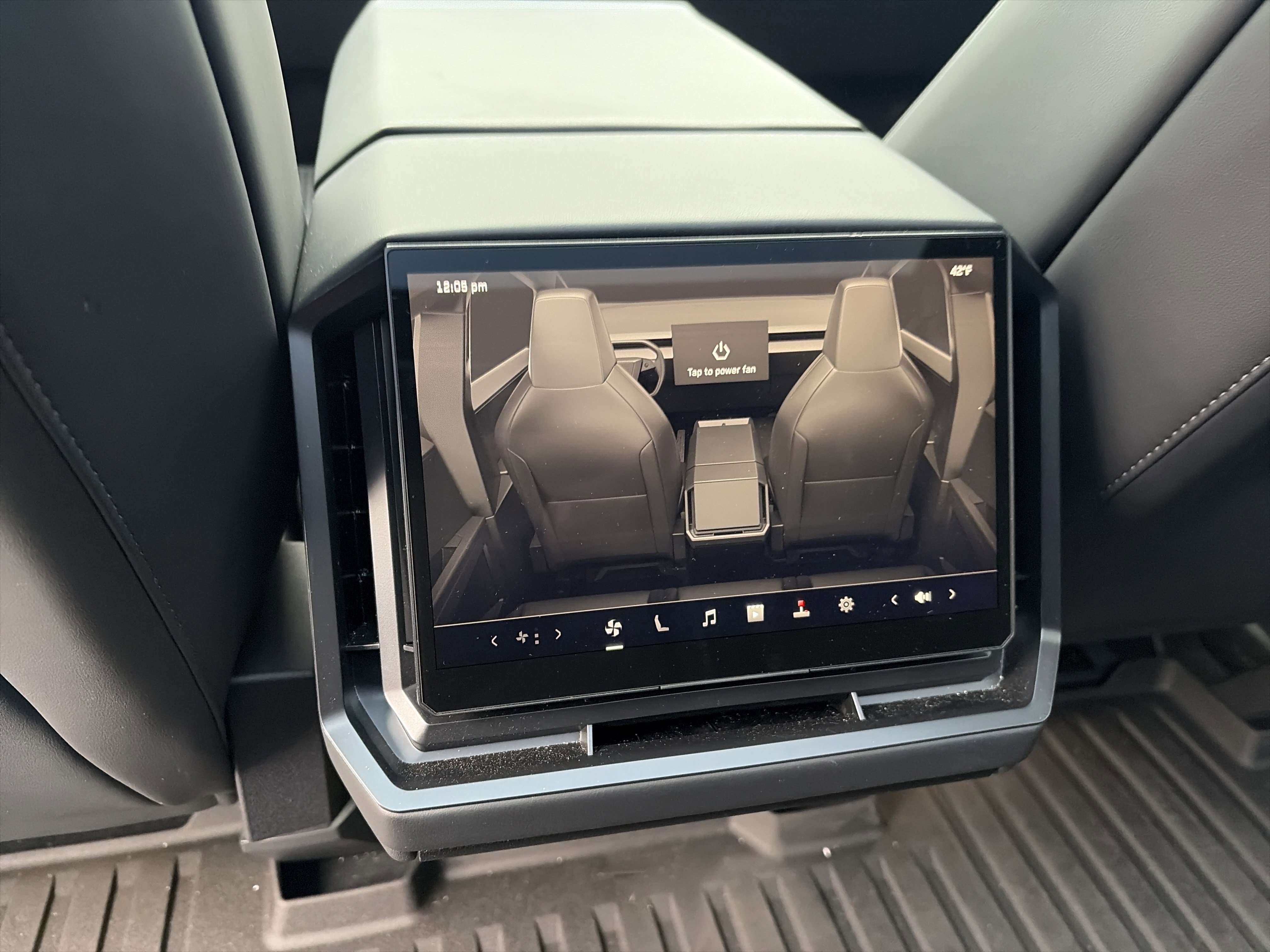 Used 2024 Tesla Cybertruck Cyberbeast image 19