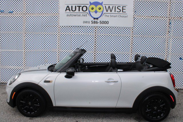 Used 2019 MINI Cooper Convertible FWD image 21