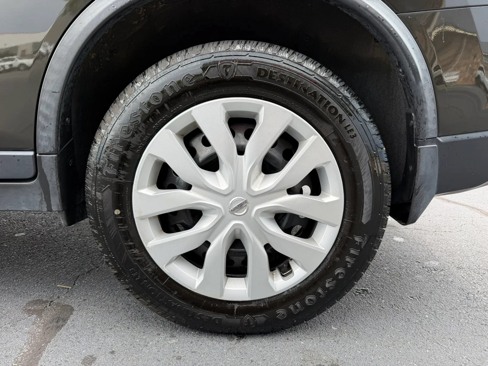 Used 2016 Nissan Rogue S FWD image 27