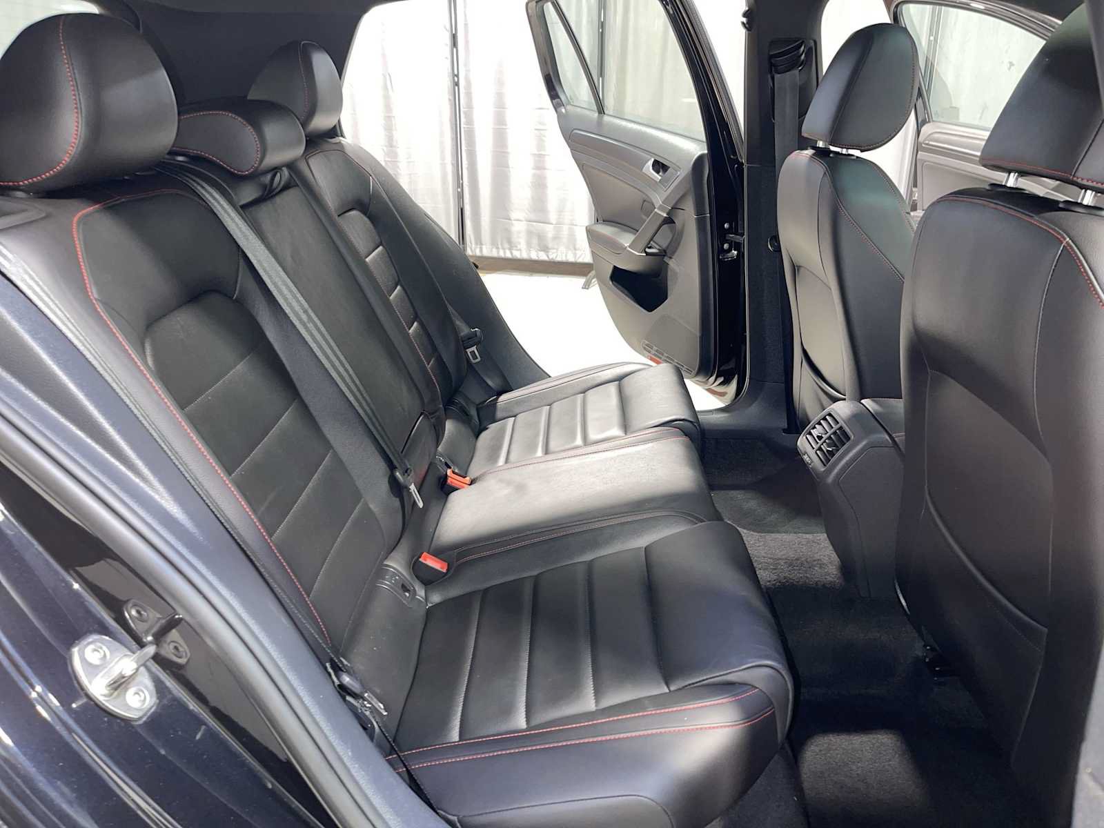Used 2019 Volkswagen GTI SE w/ SE Experience Package FWD image 13