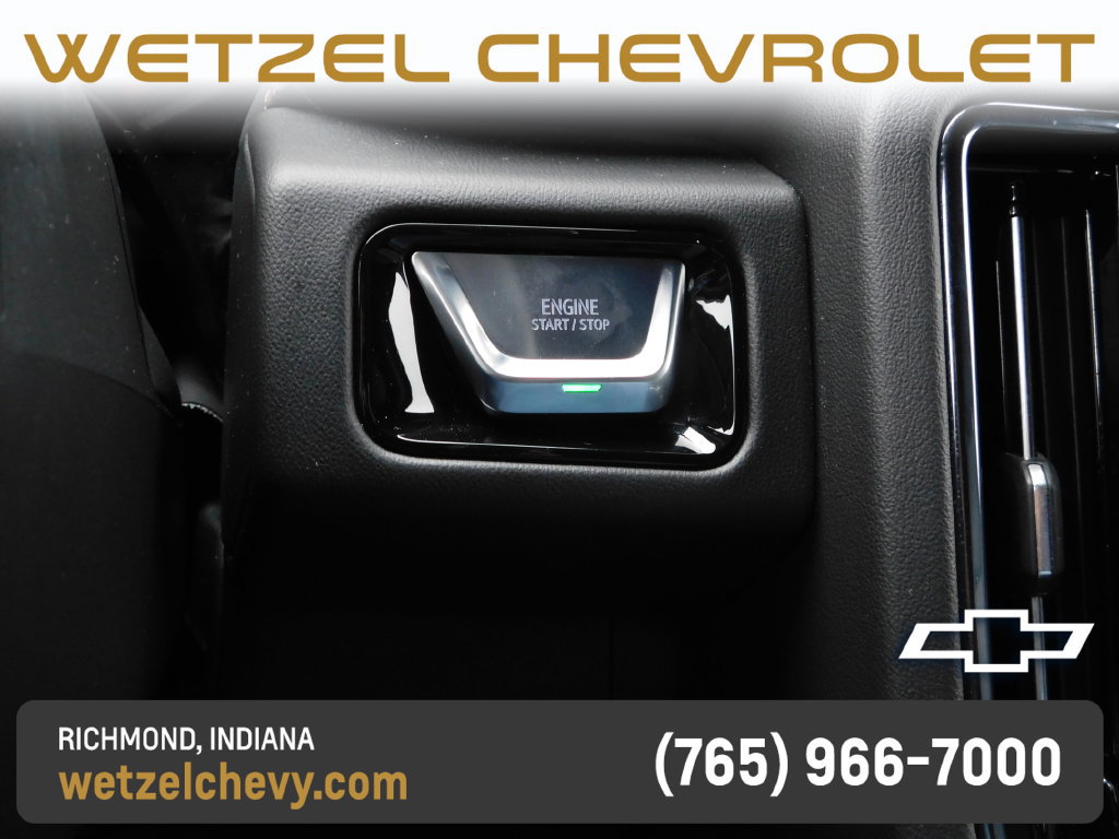 Certified 2025 GMC Yukon AT4 AWD/4WD image 44