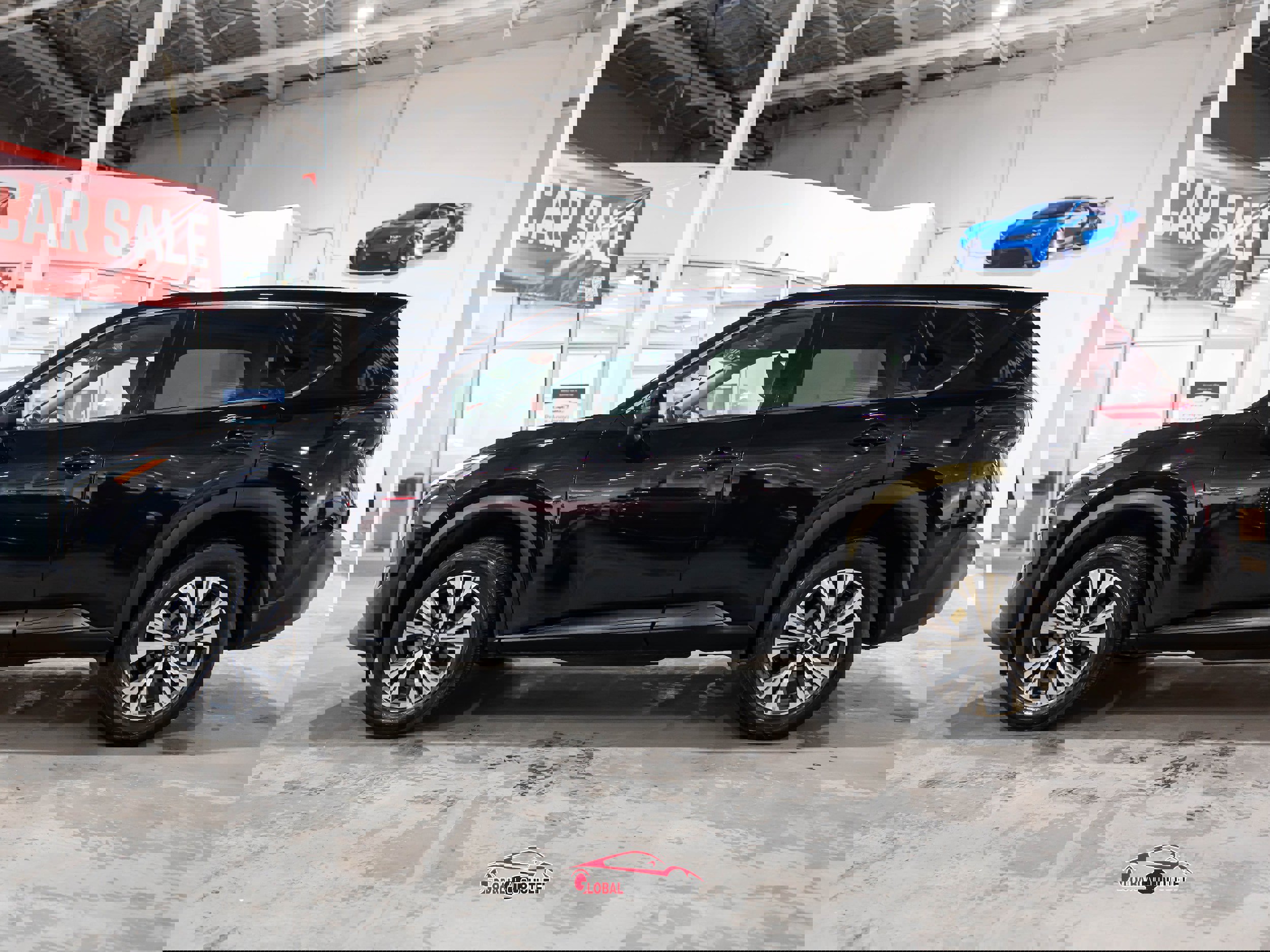 Used 2021 Nissan Rogue SV image 4