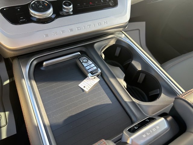 New 2025 Ford Expedition Max Active image 42