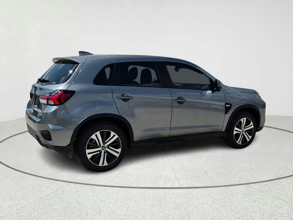 Used 2025 Mitsubishi Outlander Sport ES AWD/4WD image 5