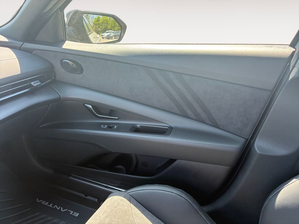 New 2026 Hyundai Elantra N FWD image 27