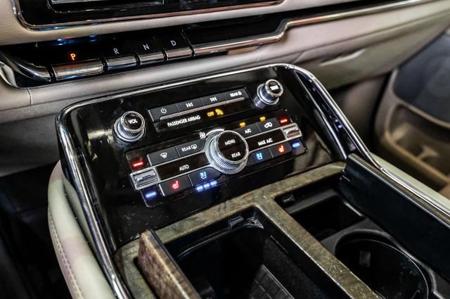 Used 2021 Lincoln Navigator L Reserve image 20