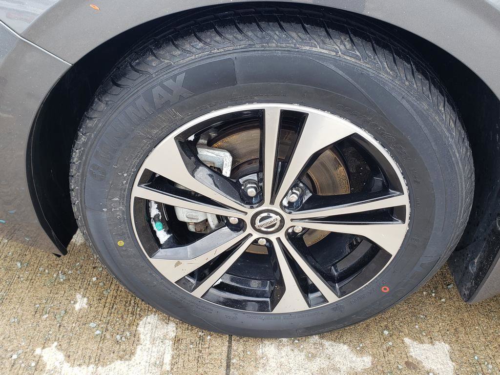 Used 2023 Nissan Sentra SV w/ All-Weather Package image 44