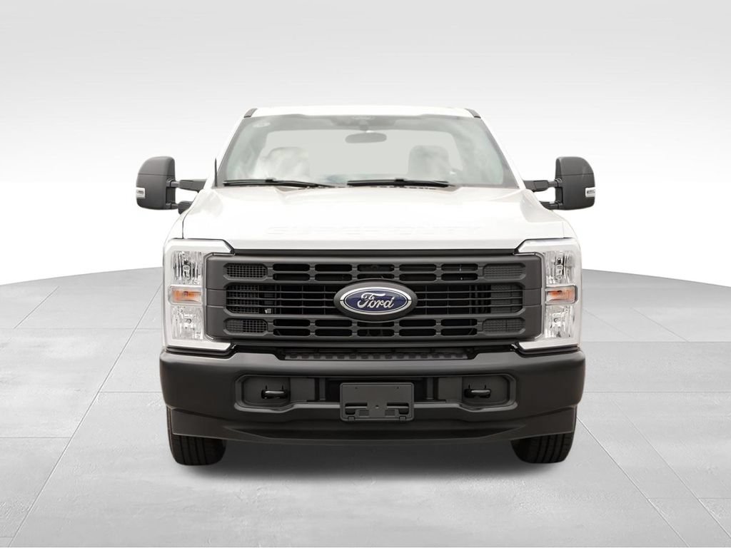New 2025 Ford F250 XL w/ XL Driver Assist Package RWD image 9