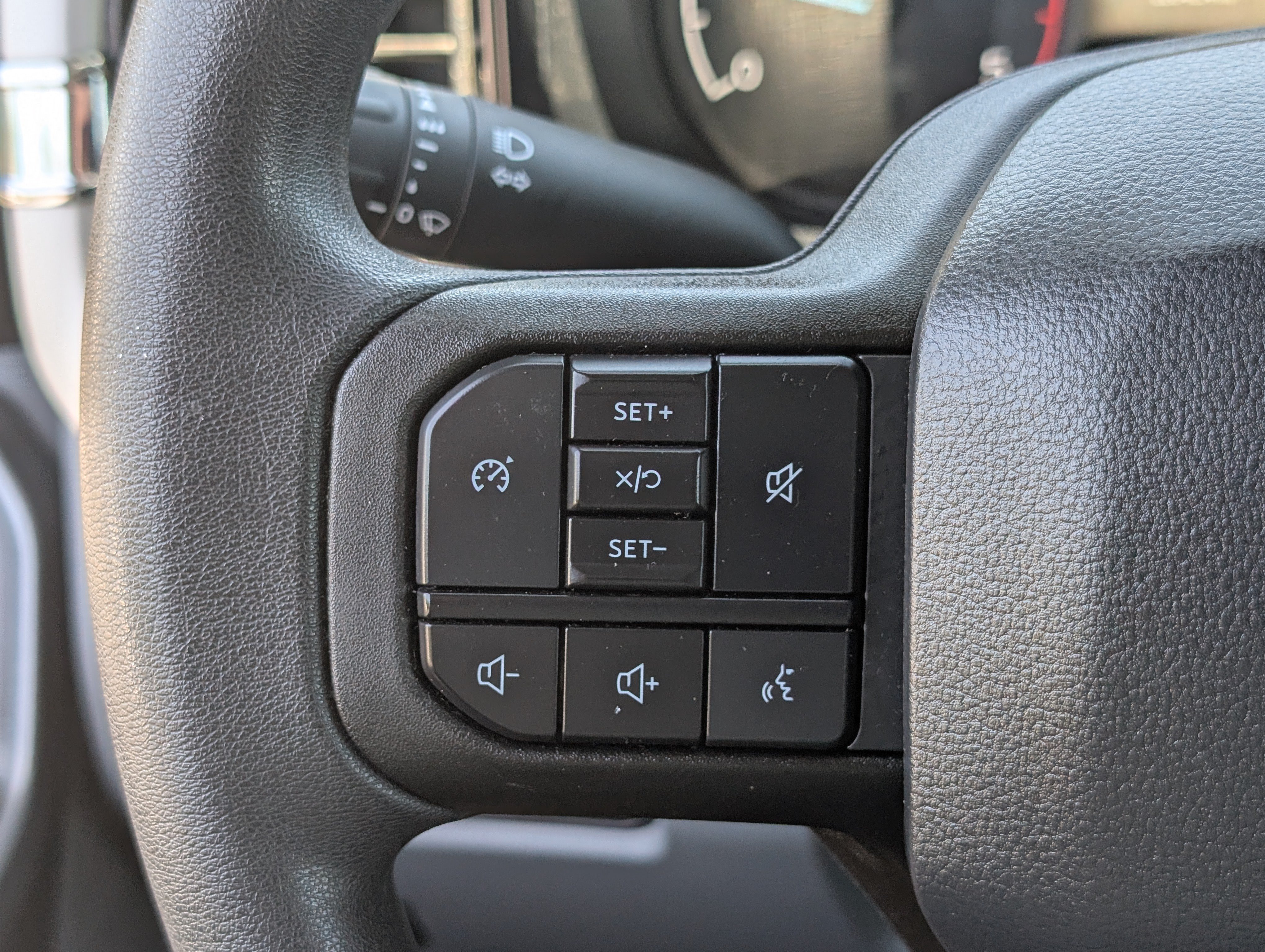 Certified 2023 Ford F250 XLT w/ FX4 Off-Road Package AWD/4WD image 20