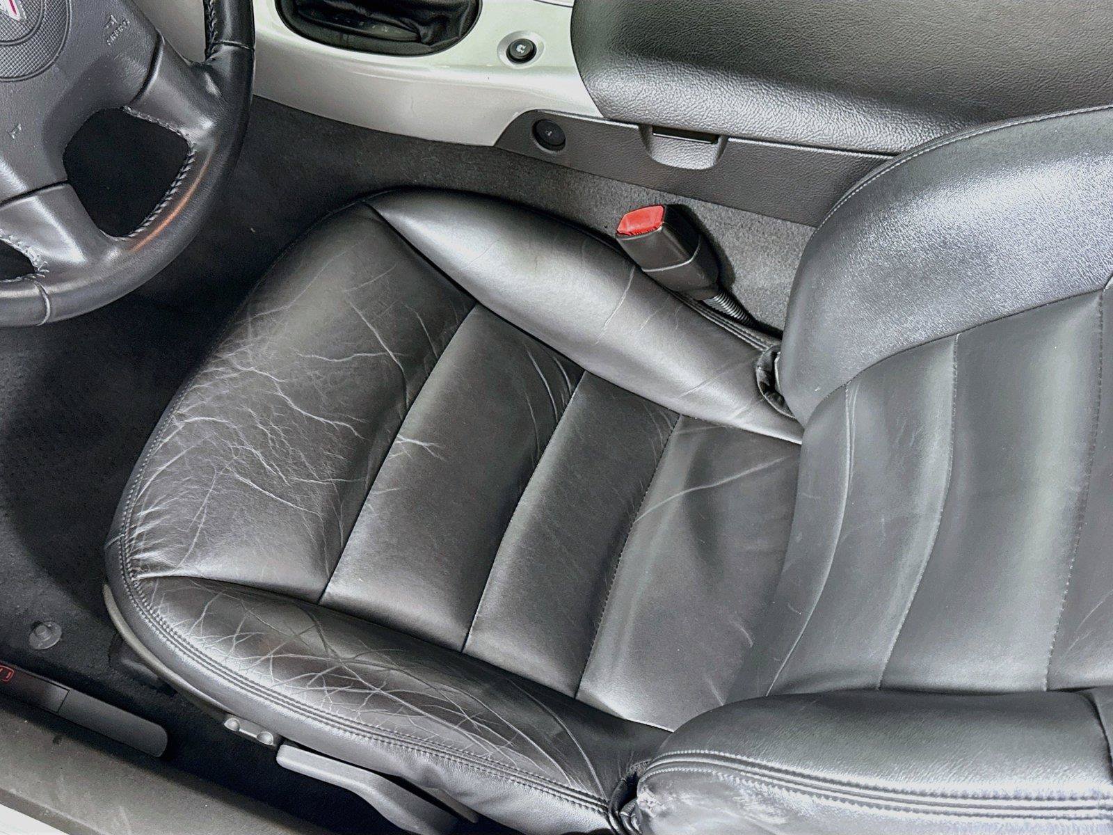 Used 2005 Chevrolet Corvette Coupe RWD image 11