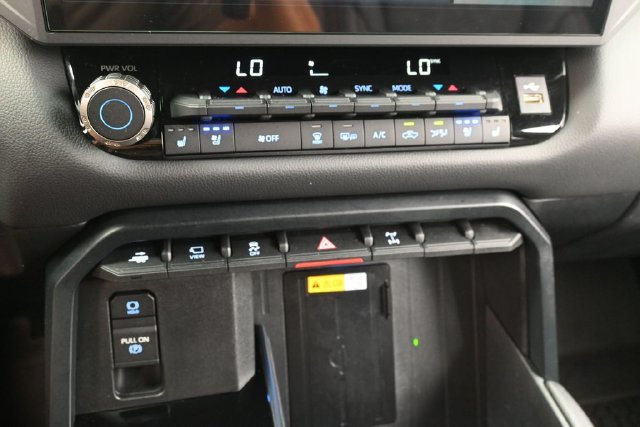 Used 2024 Toyota Tundra TRD Pro AWD/4WD image 25