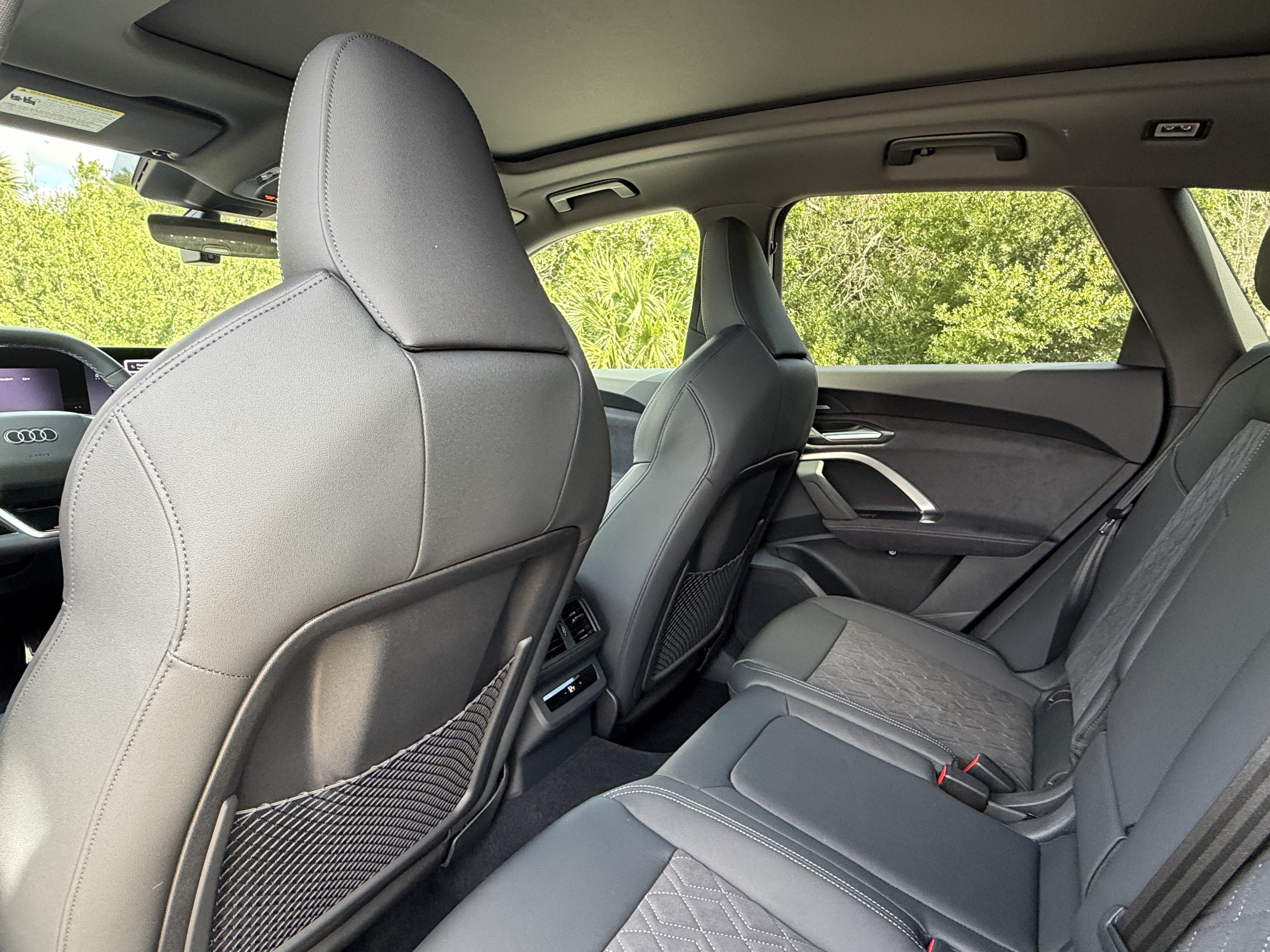 New 2026 Audi SQ5 Premium Plus AWD/4WD image 18