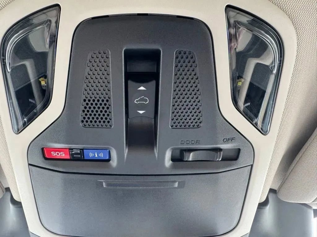 Used 2023 Subaru Outback Limited AWD/4WD image 27