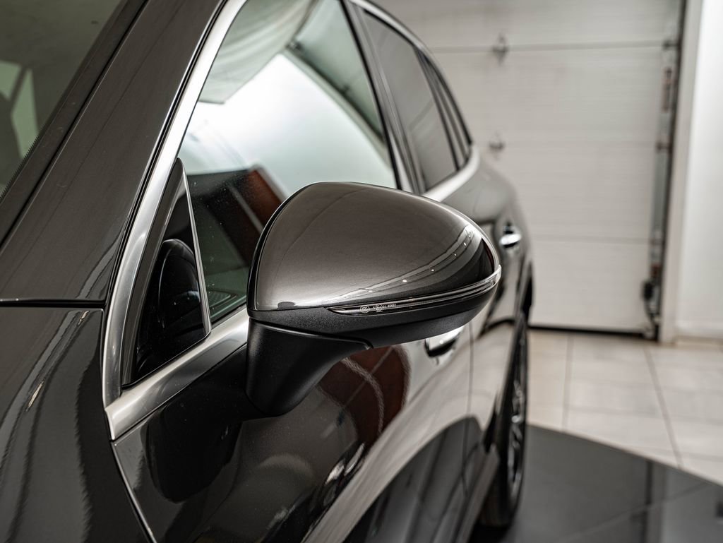 New 2026 Mercedes-Benz GLC 300 4MATIC image 9