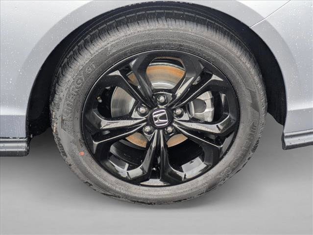 Certified 2025 Honda Accord SE image 9