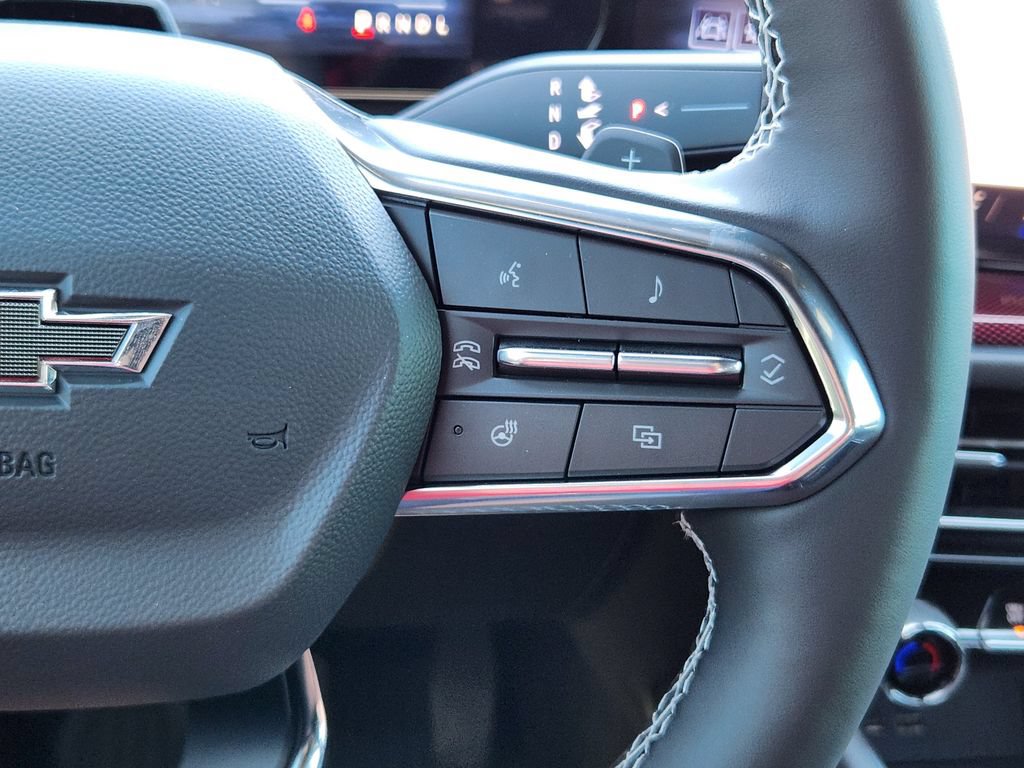New 2026 Chevrolet Traverse Z71 w/ Enhanced Driving Package AWD/4WD image 18
