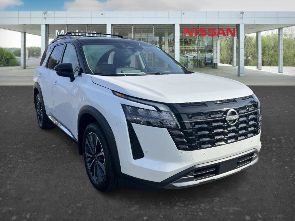 New 2026 Nissan Pathfinder Platinum image 7