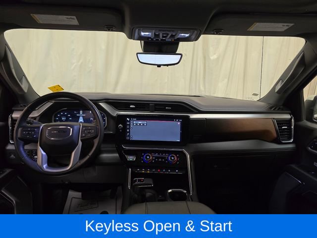 Used 2023 GMC Sierra 1500 Denali w/ Denali Reserve Package AWD/4WD image 32