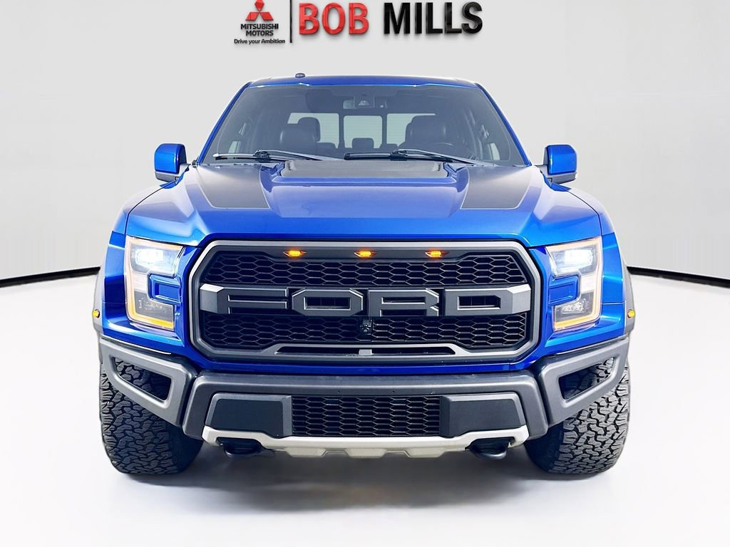 Used 2018 Ford F150 Raptor w/ Equipment Group 802A Luxury AWD/4WD image 2