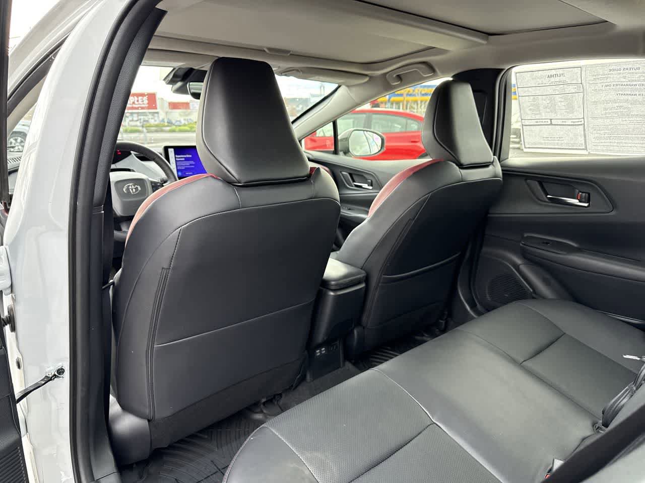 Used 2024 Toyota Prius Prime FWD image 13