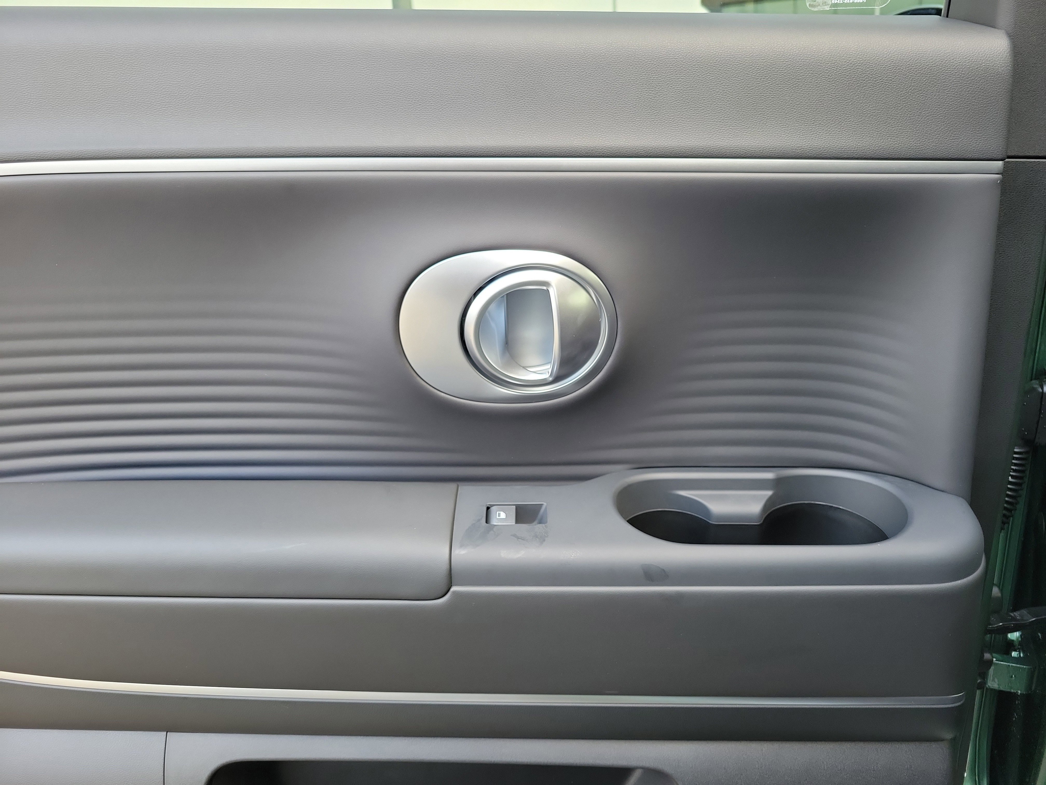 New 2026 Hyundai Ioniq 9 SEL image 12