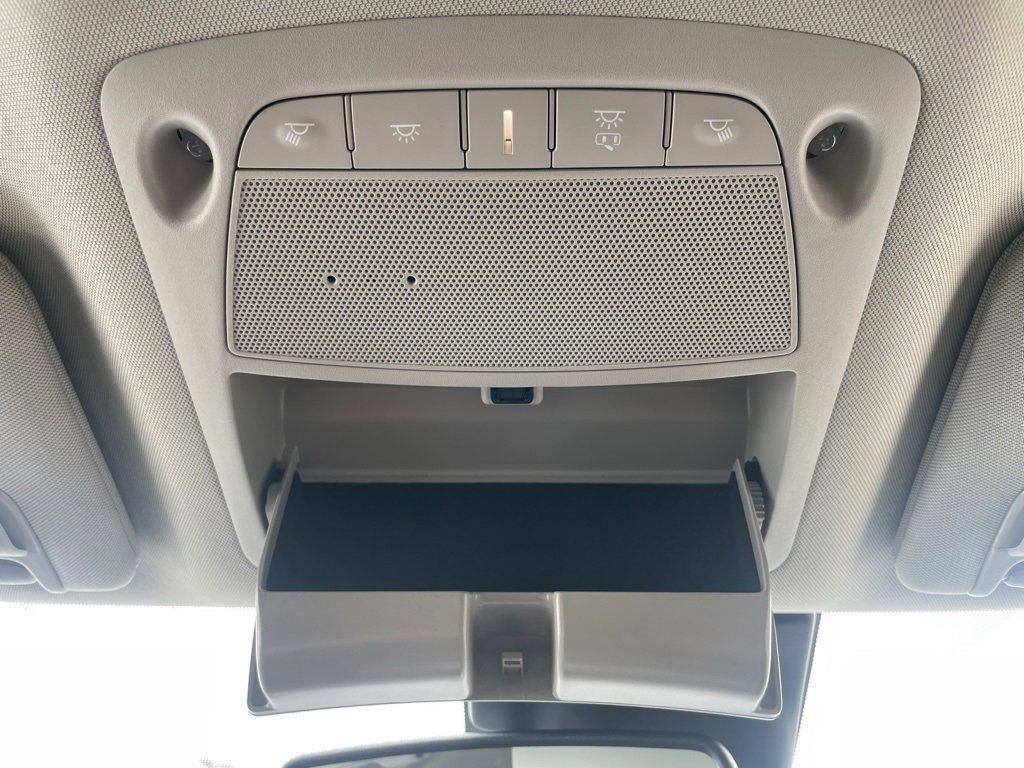 Certified 2024 Nissan Murano SV w/ SV Midnight Edition Package image 20