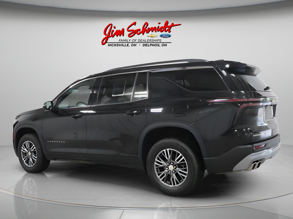 Used 2024 Chevrolet Traverse LT AWD/4WD image 4
