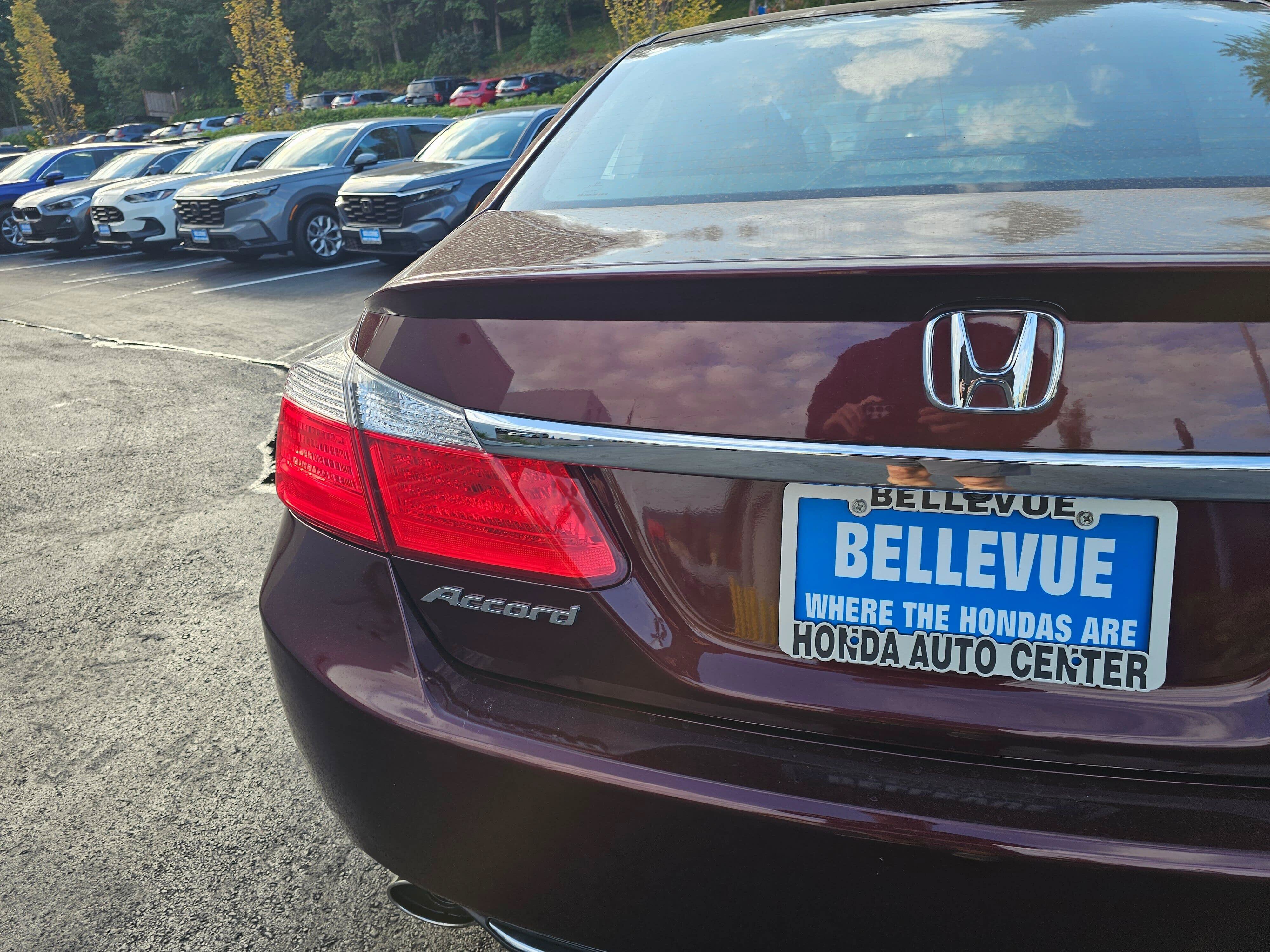 Used 2015 Honda Accord Sport image 16