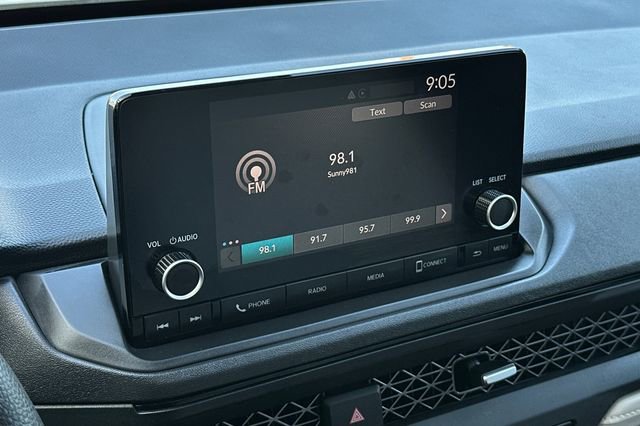 Certified 2025 Honda Accord SE image 19