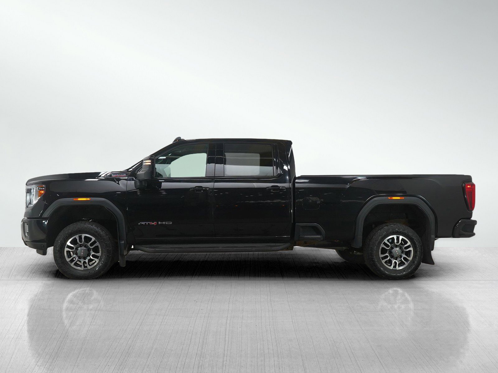 Used 2022 GMC Sierra 2500 AT4 w/ Gooseneck/5TH Wheel Package image 2