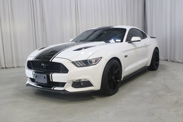 Used 2017 Ford Mustang GT Premium w/ Equipment Group 401A RWD image 35