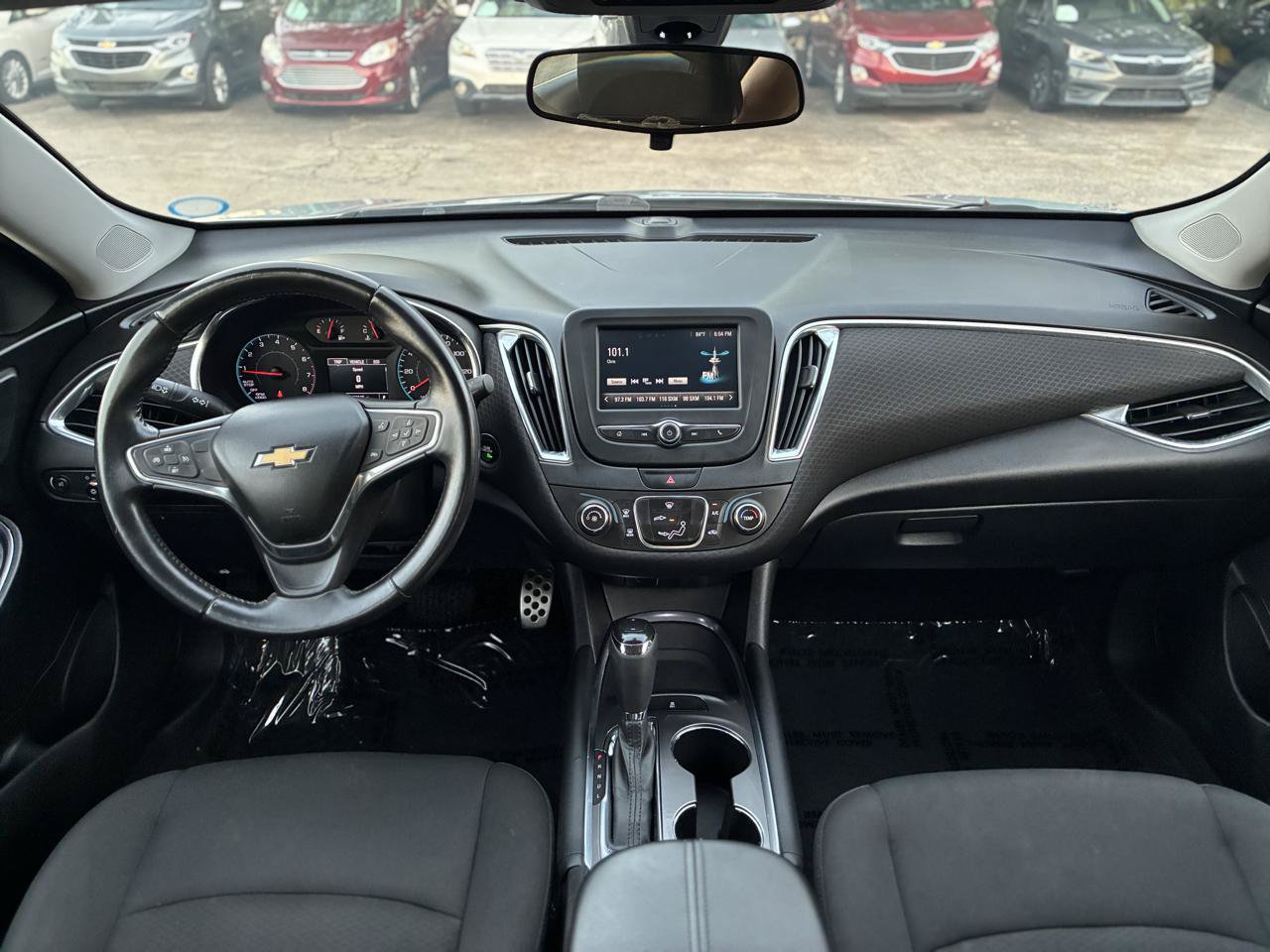 Used 2016 Chevrolet Malibu LT FWD image 30