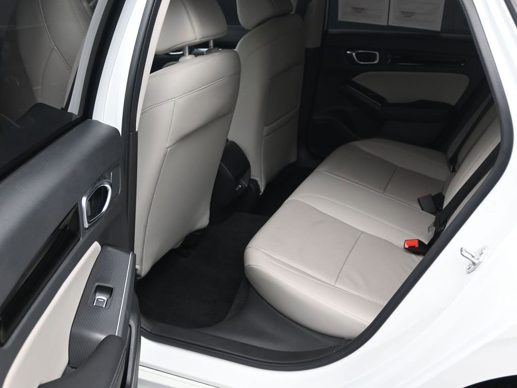 Used 2022 Honda Civic Touring image 13