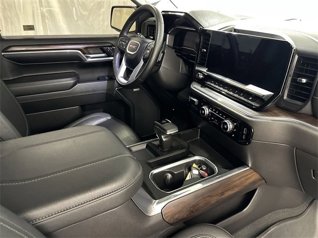 Certified 2024 GMC Sierra 1500 SLT image 32