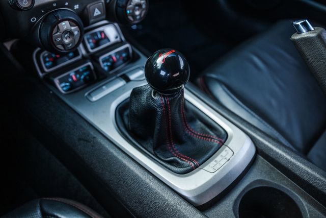 Used 2013 Chevrolet Camaro SS w/ Hot Wheels Special Edition image 12