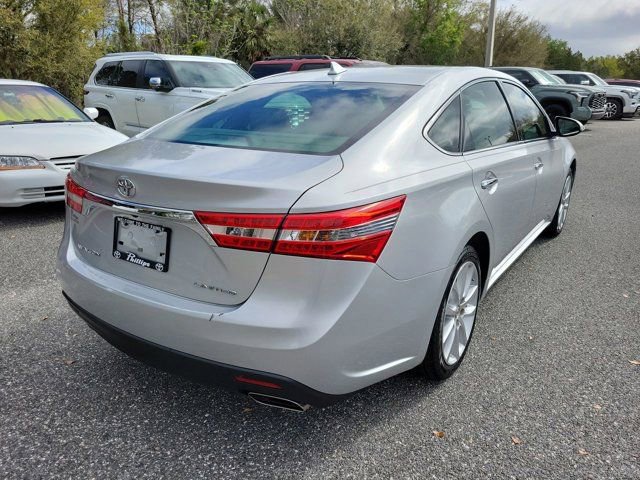 Used 2013 Toyota Avalon Limited image 10