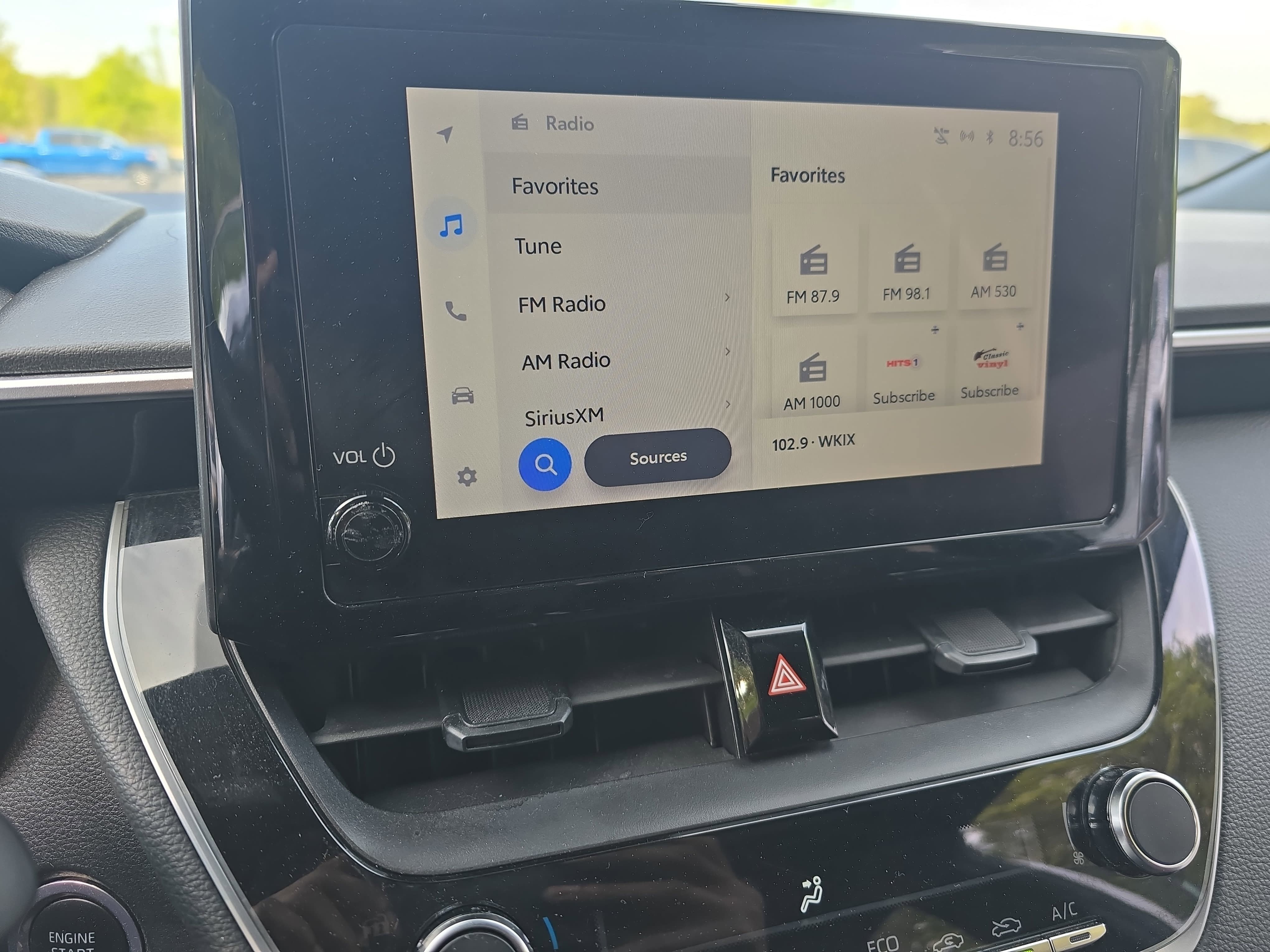 Used 2024 Toyota Corolla SE image 19