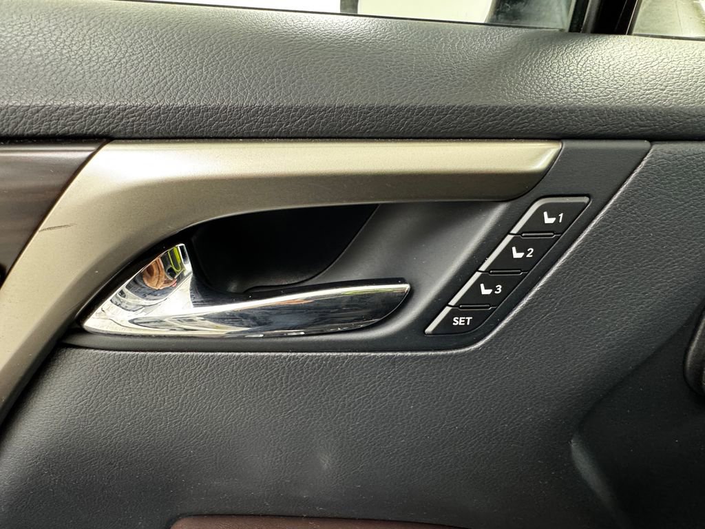 Used 2017 Lexus RX 350 AWD image 25