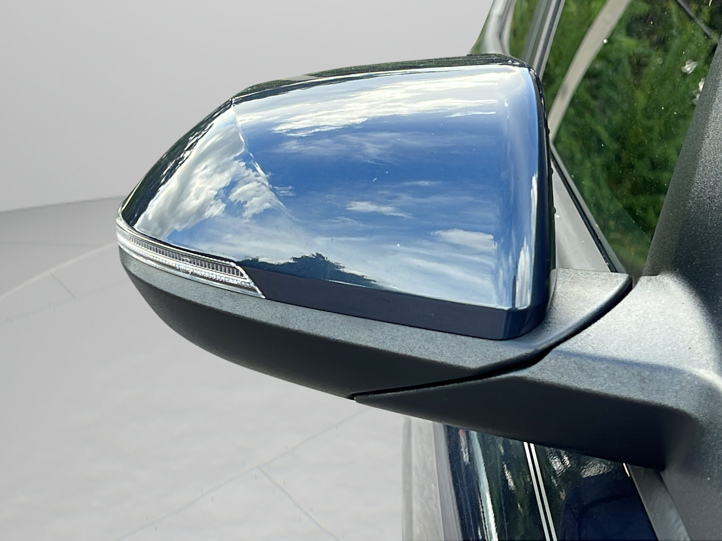 Used 2024 Hyundai Kona SEL w/ Convenience Package FWD image 11