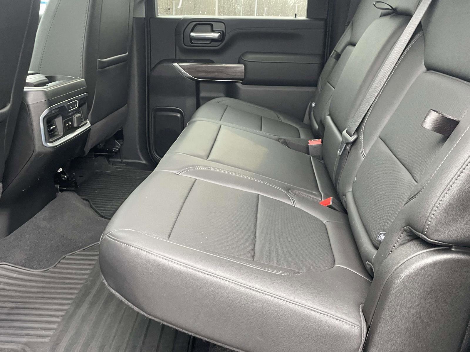 Used 2020 Chevrolet Silverado 2500 LTZ w/ LTZ Premium Package image 6