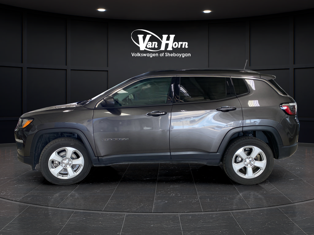 Used 2021 Jeep Compass Latitude w/ Convenience Group AWD/4WD image 4
