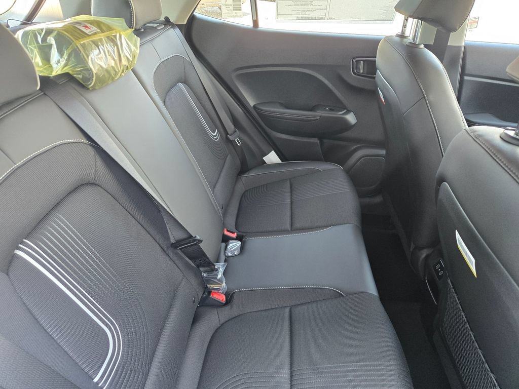 New 2026 Hyundai Venue SEL FWD image 27