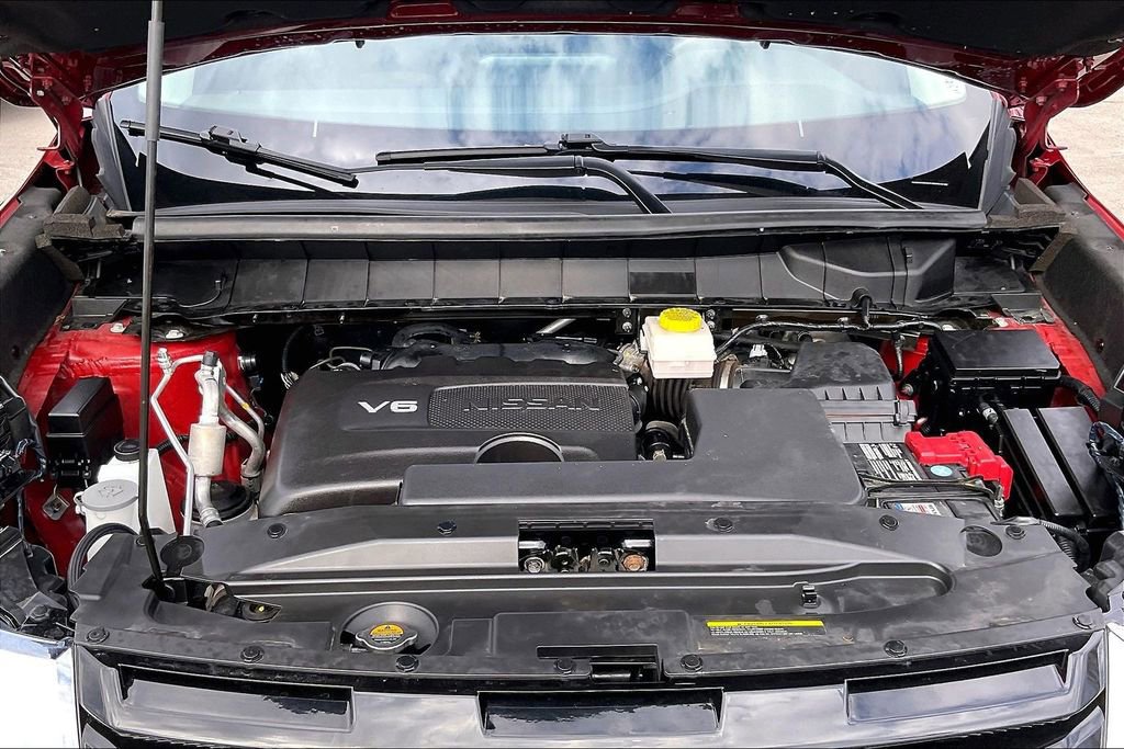 Used 2022 Nissan Pathfinder SV AWD/4WD image 13