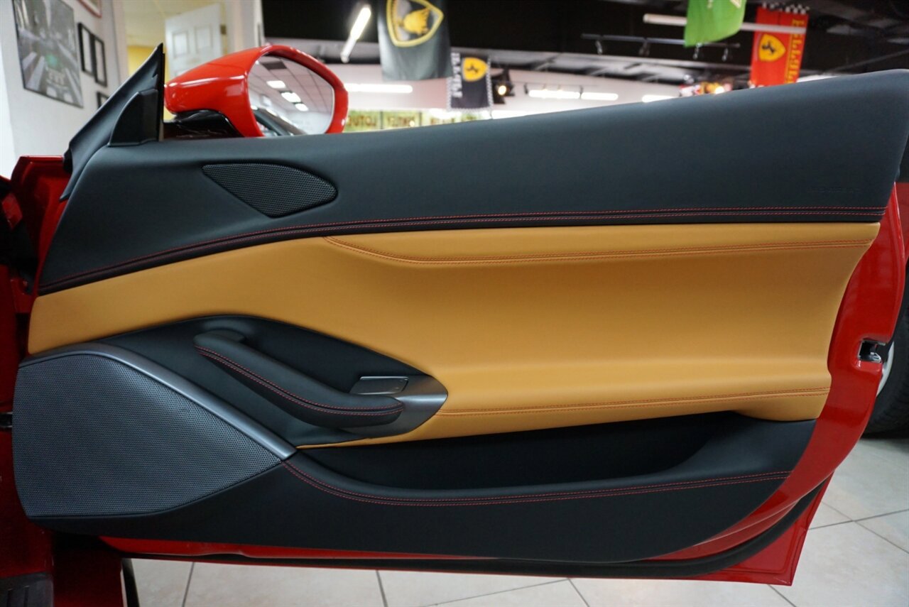 Used 2022 Ferrari Portofino M RWD image 22