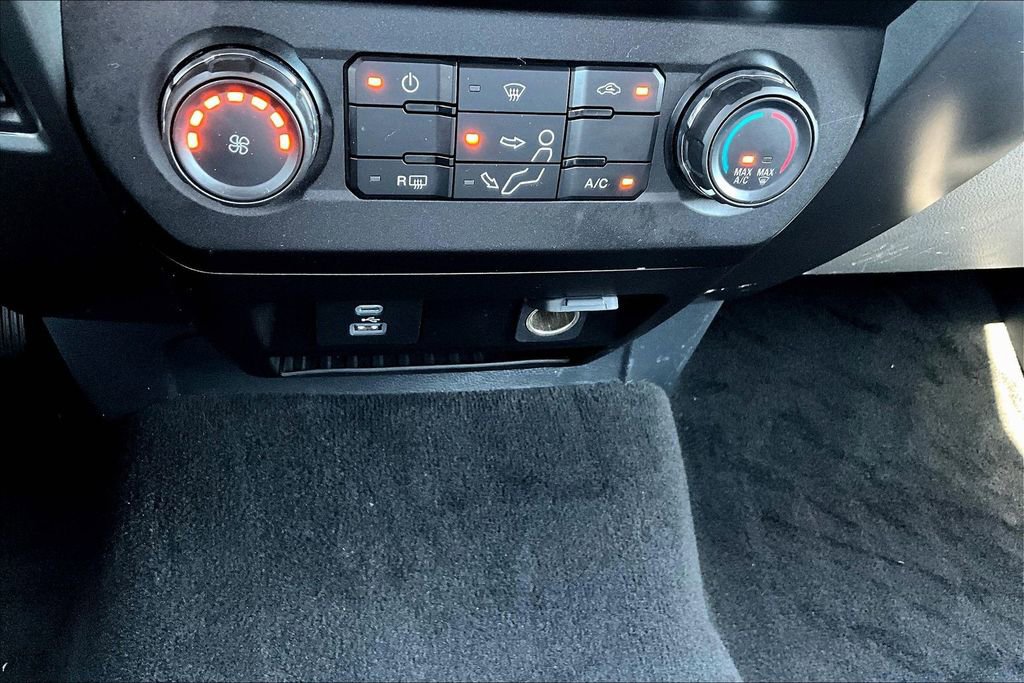Used 2022 Ford F350 XLT w/ XLT Value Package AWD/4WD image 18
