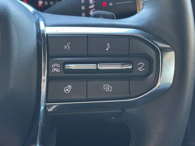 Used 2025 GMC Terrain Elevation w/ Black Edition AWD/4WD image 13